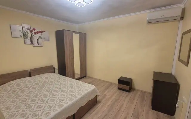 Квартира на Улице Чермена Баева 97