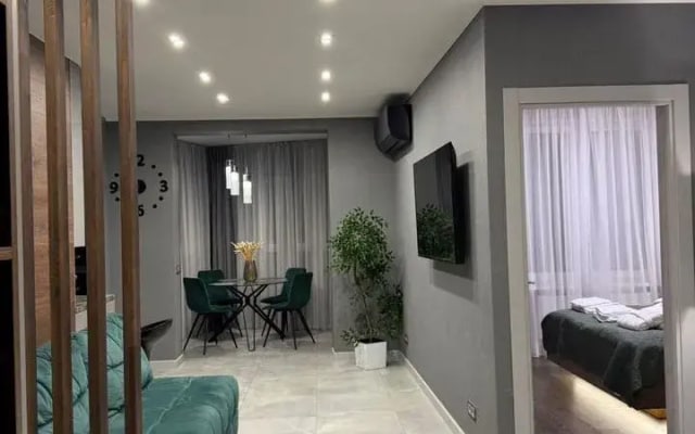 Квартира с современным дизайном и панорамными видами