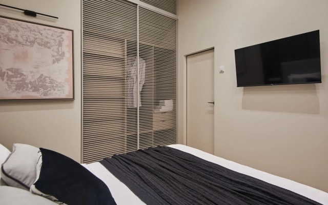 Апартаменты Red Apartments Светлана Парк Ясмина
