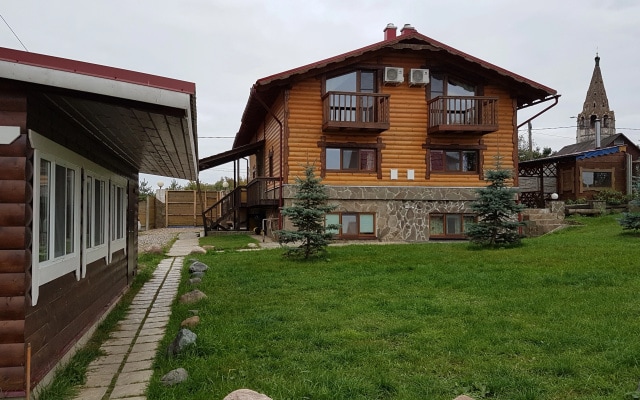 Гостевой дом У реки 44