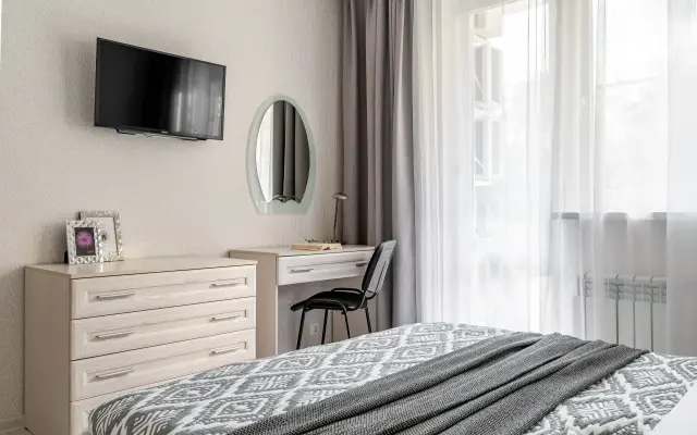 Апартаменты Дом у Дендрария Red apartments Сальвия