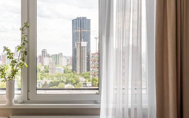 Квартира Moscow Deluxe Apartments Comfy Studio Berzarina