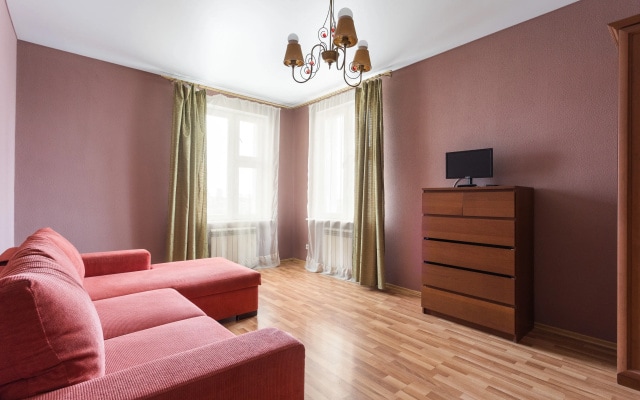 Квартира в Мкрн Горский 84