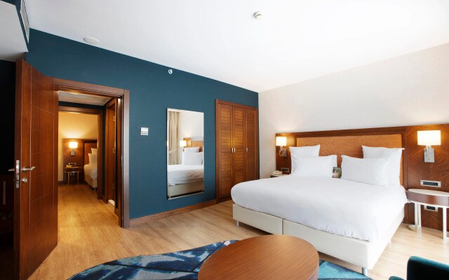 Отель Mercure Istanbul Bakirkoy