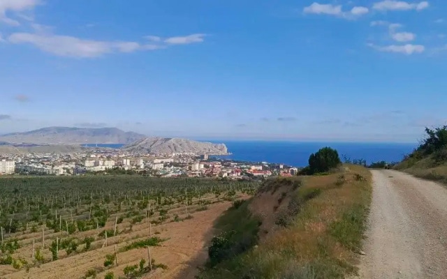 Квартира Уютная около моря