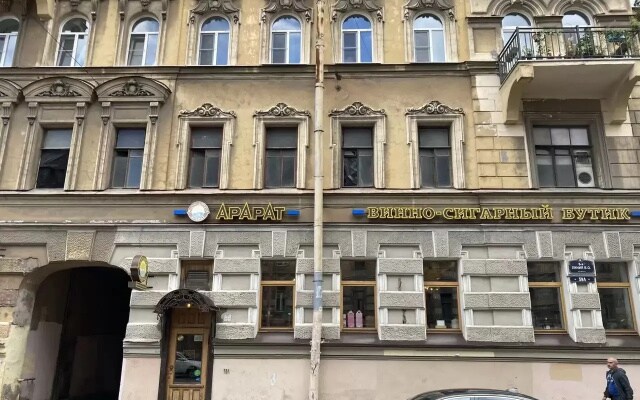 Апартаменты 8 линия 59 (1)