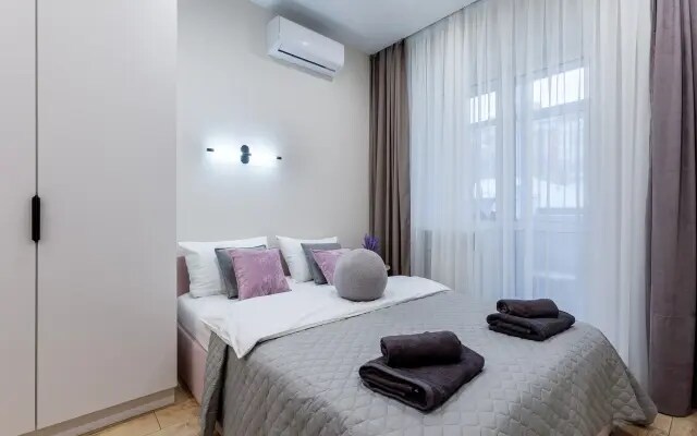 Апартаменты RentPlaza люкс в центре города рядом с Волгой