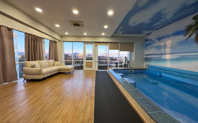 Отель Very Hotel
