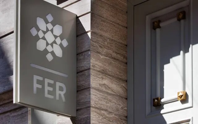 Отель Fer Hotel