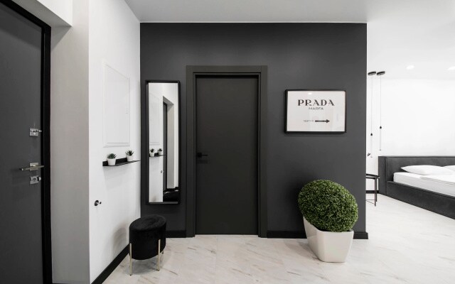 Апартаменты Loca Resident  с Панорамной Лоджией