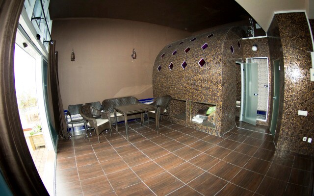 Nikolaevskij Guest House