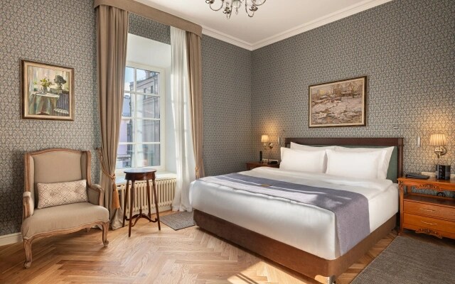 Отель RODINA Grand Hotel & SPA Irkutsk 5*