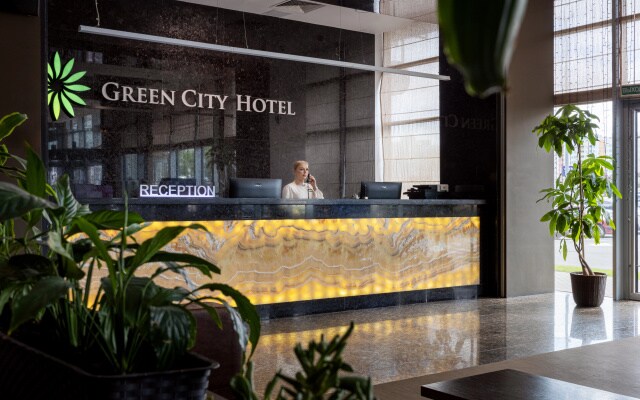 Green City Hotel
