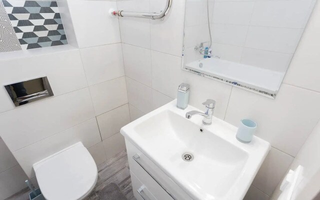 Апартаменты Seven Floor Apartment