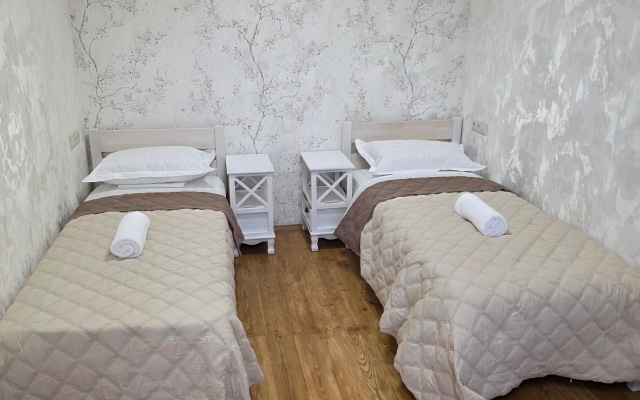 Апартаменты Green Lamp Russian Island 3