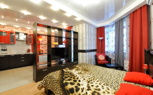 Apartment on Surikova