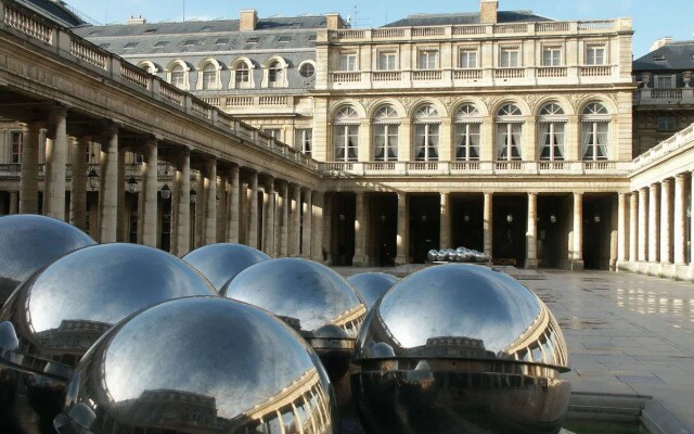 Апартаменты SmartApart Heart of Paris
