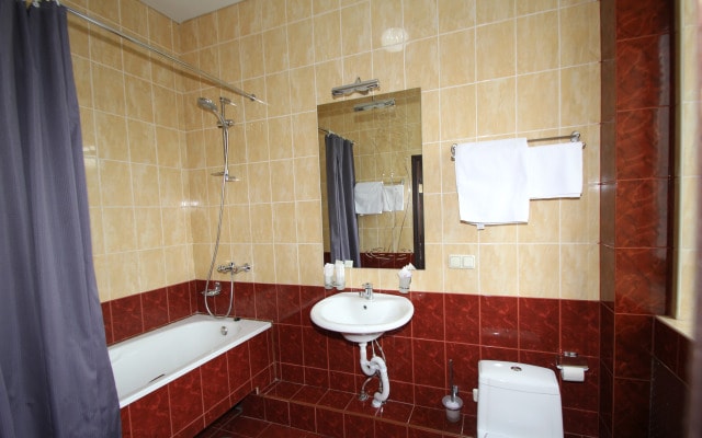 Astoriya Guest House