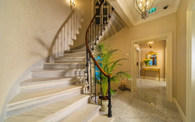 Meroddi Bagdatliyan Hotel