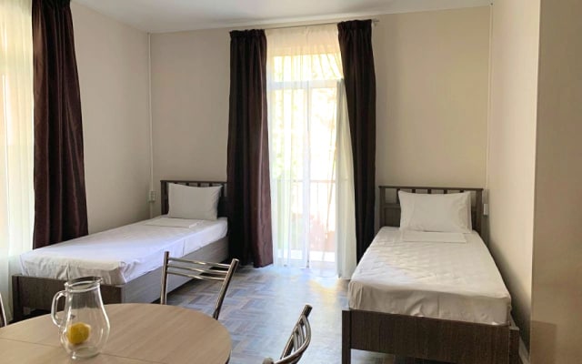 Частный дом Palm Springs Sochi
