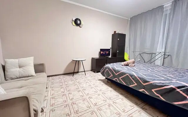 Квартира у метро на Товарищеском проспекте 1