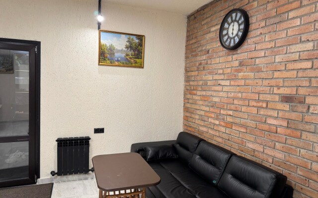Частный дом Дом Хо RentPlaza