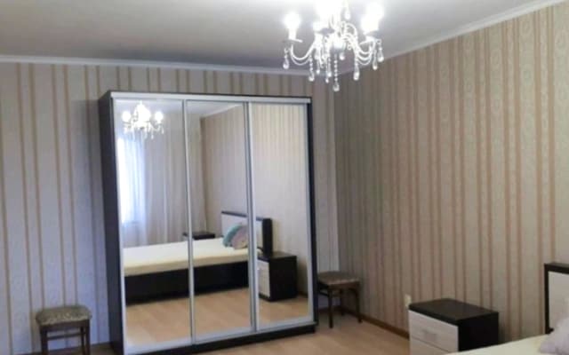 Квартира Просторная Квартирка Возле Центрального парка