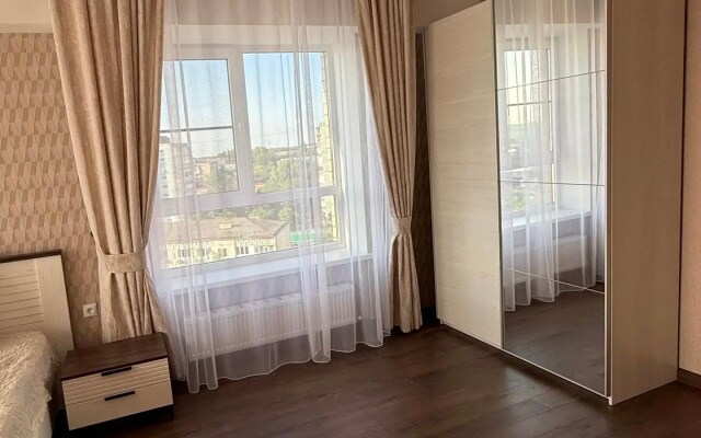 Квартира Однокомнатная Строителей 50к4 (115)