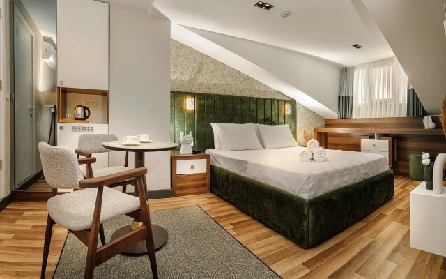 Отель la mia suites
