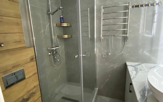 Studiya s Vidom na More Apartments