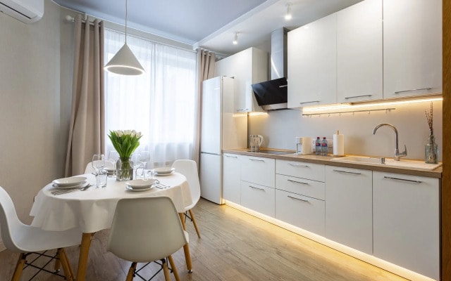 Апартаменты Дом у Дендрария Red Apartments Камелия