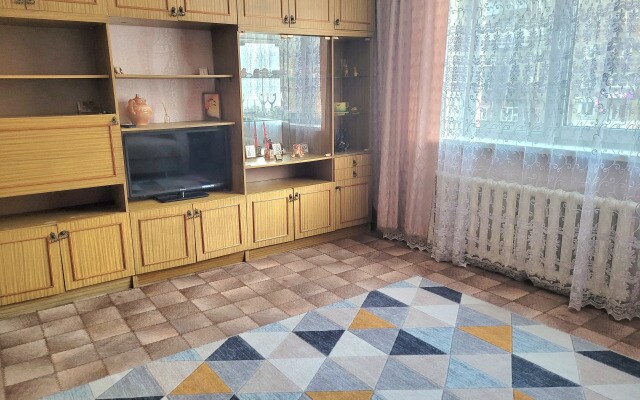 Квартира на ладо кецховели 75