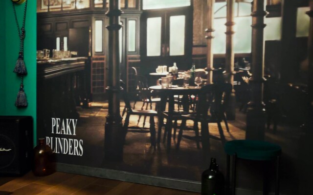 Апартаменты Peaky Blinders
