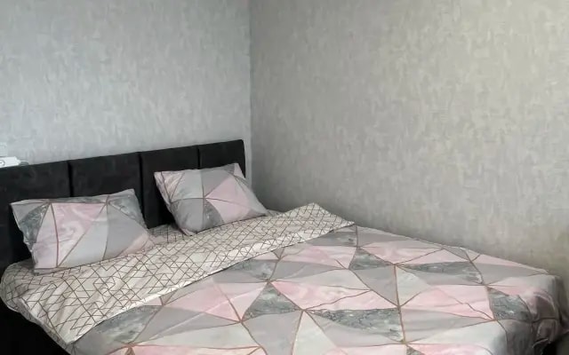 Квартира Студия на Космической 4г