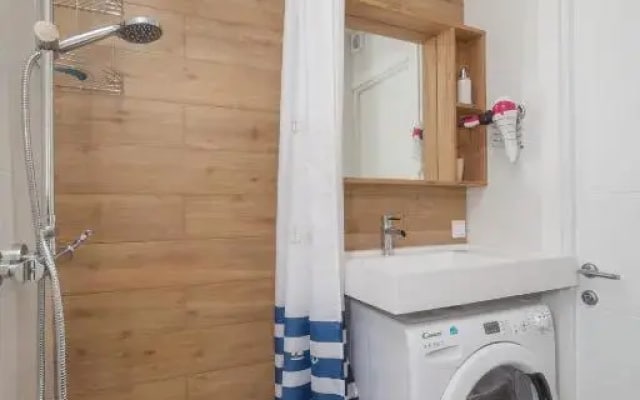 Квартира студия на Рождественской-2