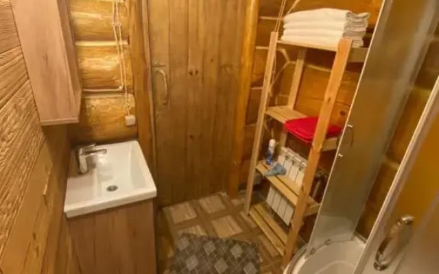 Частный дом Подмосковный Домик с двумя спальнями Люкс