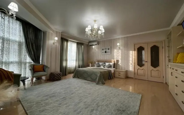 Апартаменты Royal Massimo View Aparts by Sutki26