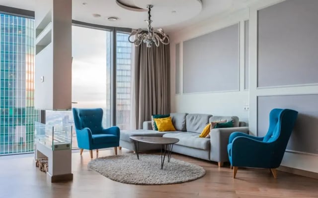 Romantic apart on 71 floor