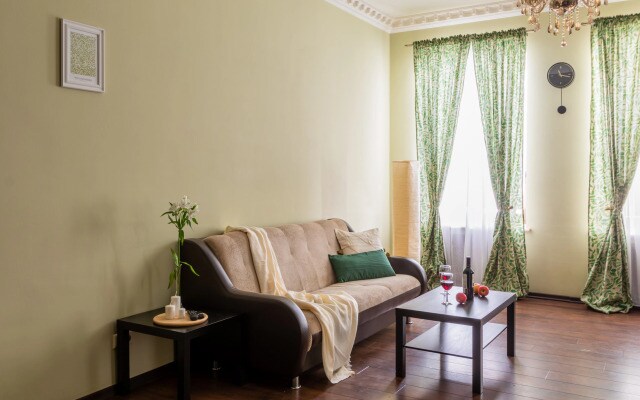 Wonderful trip to Nevsky Houses