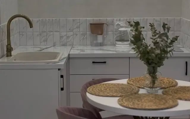 Квартира на улице Александра Усольцева 21