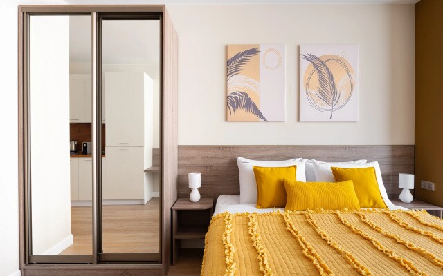 Апартаменты Red Apartments Роз Дель Мар Циркон