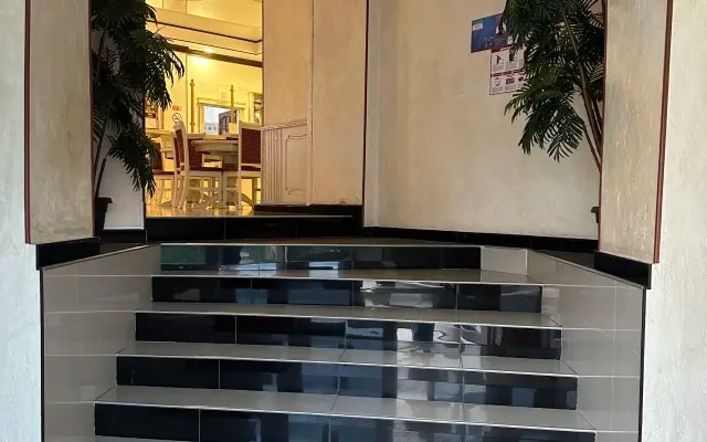 Отель Кураж