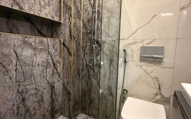 Апартаменты Cozy warm studio near the subway