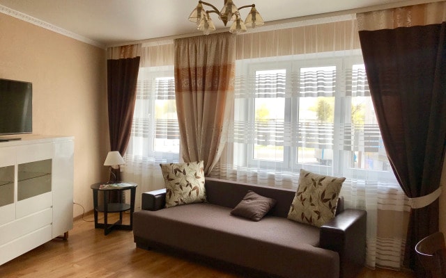 V Samom Tsentre Kaliningrada Flat
