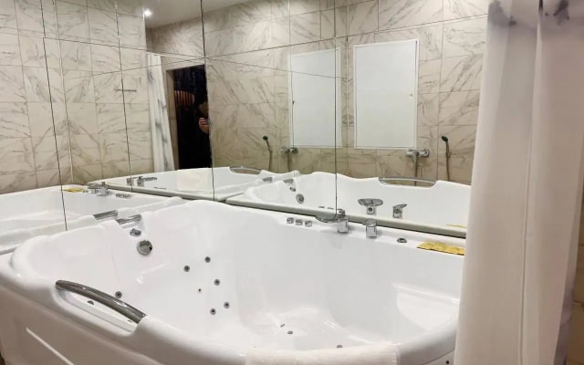 Отель Room Room