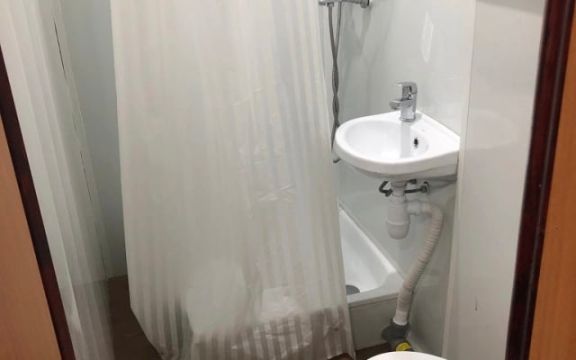Хостел Улей на Бутлерова