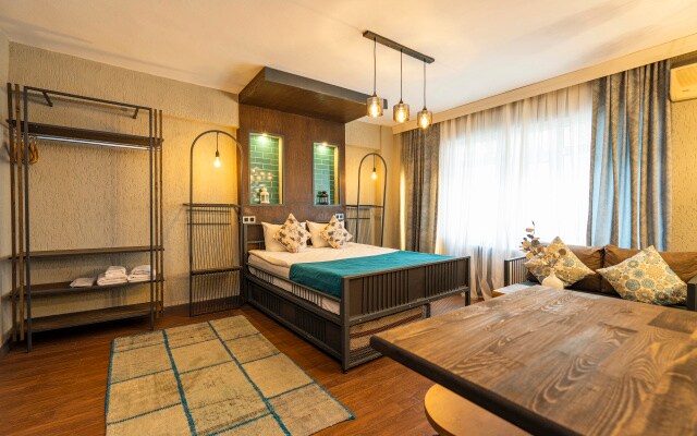 Апарт-отель  Cube Suites