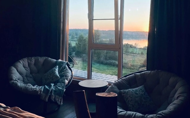 Частный дом Lake house