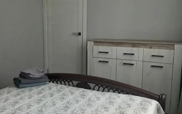 Квартира Уютная рядом с Ледовым Дворцом