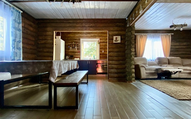 Гостевой дом Избушки guestHouse Большая